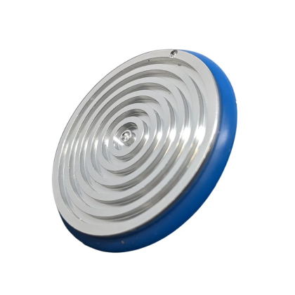 Metal specimen chuck for MICROM/QS cryostats