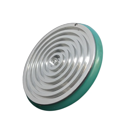 Metal specimen chuck for MICROM/QS cryostats