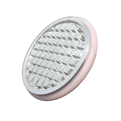 Metal specimen chuck for MICROM/QS cryostats