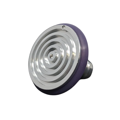 Metal specimen chuck for MICROM/QS cryostats